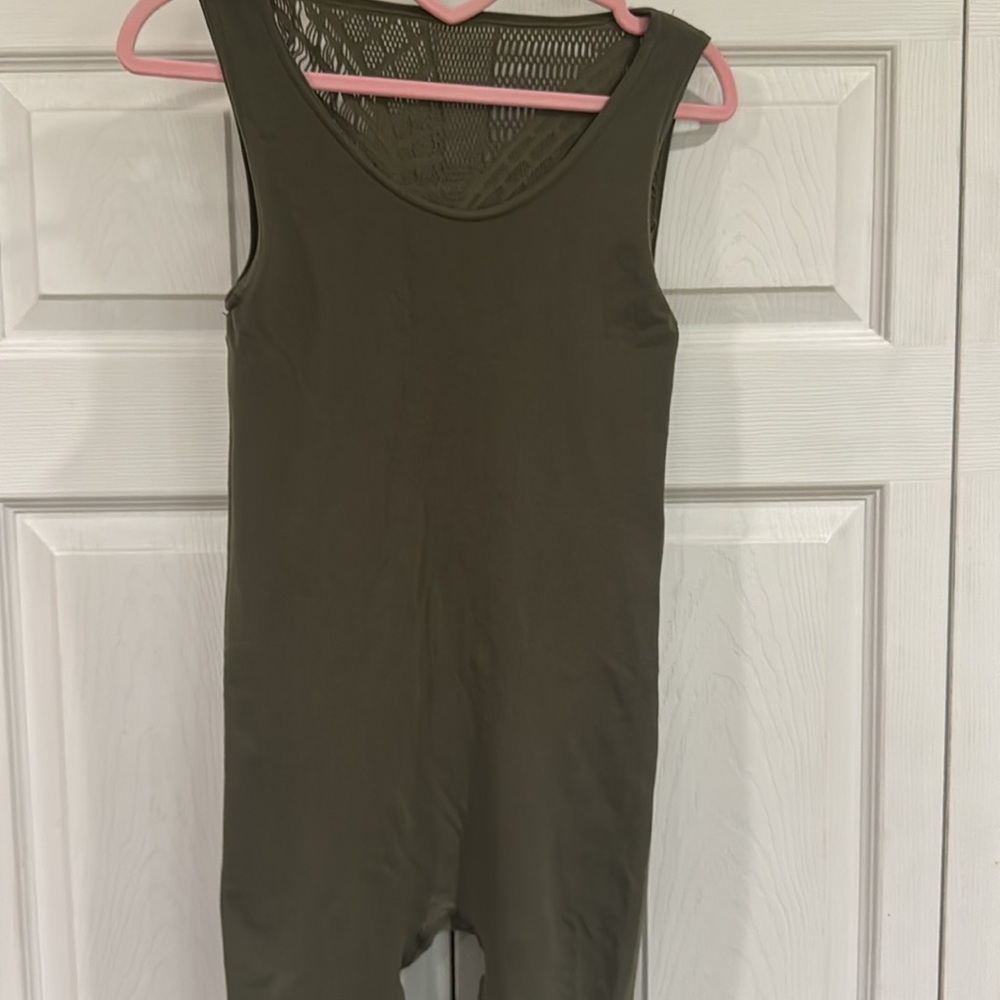 Free People movement energy lace back Jumpsuit - Picture 2 of 12